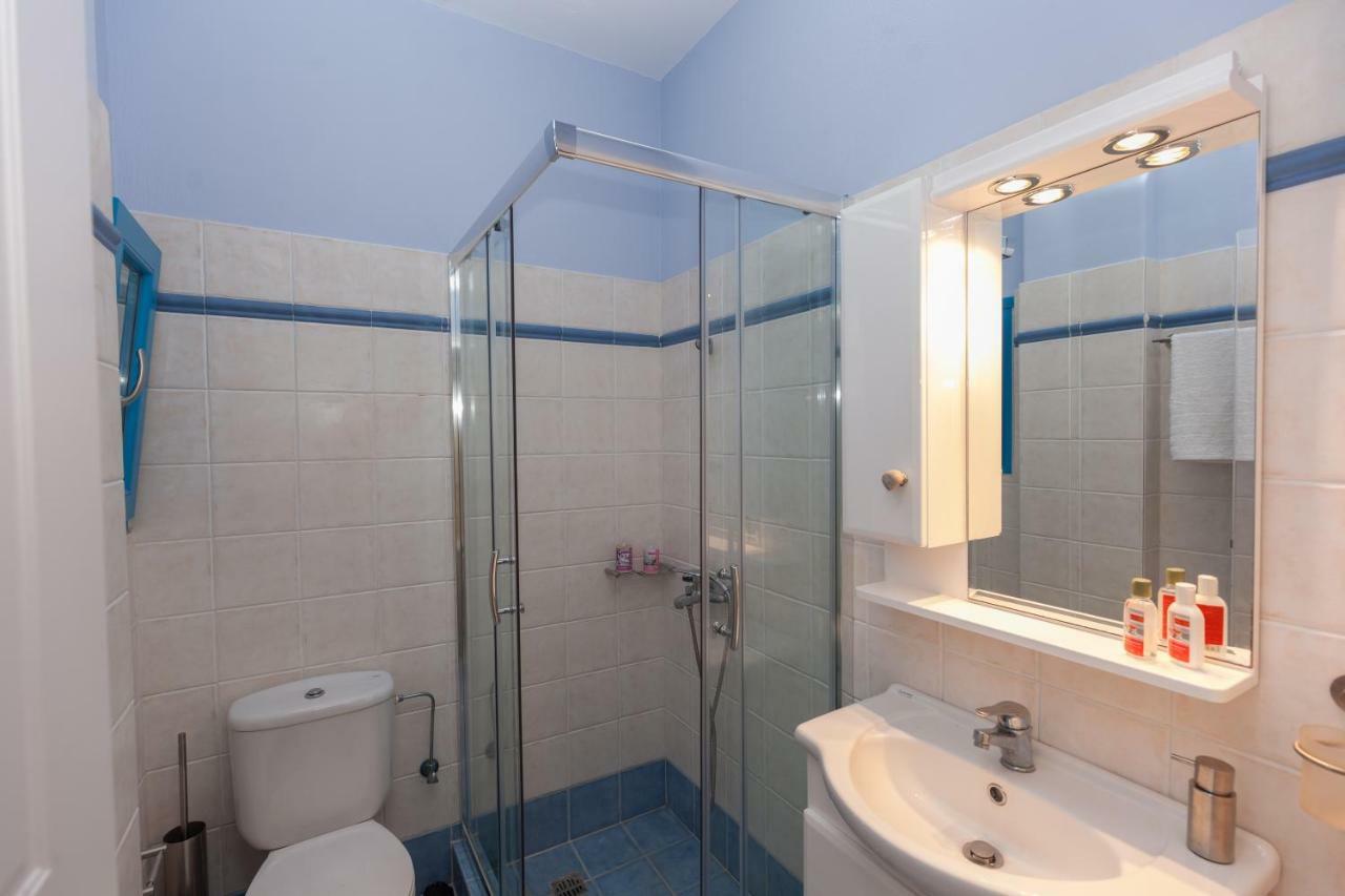 Just Blue With Amazing Sea Views In Piso Livadi Vila Exterior foto