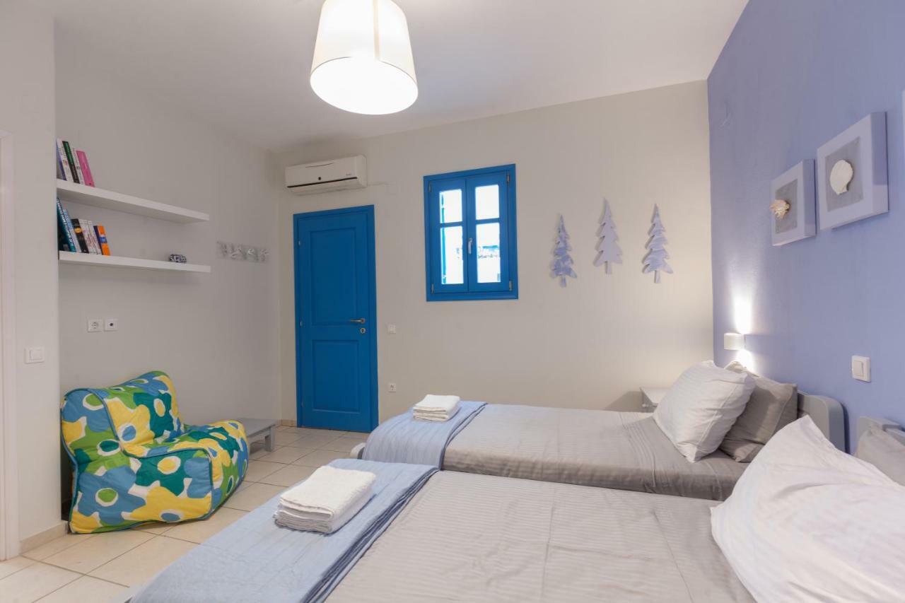 Just Blue With Amazing Sea Views In Piso Livadi Vila Exterior foto