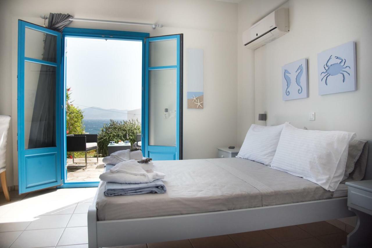 Just Blue With Amazing Sea Views In Piso Livadi Vila Exterior foto