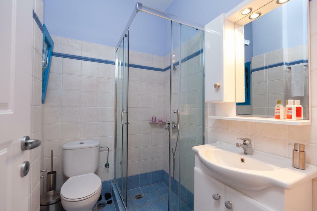 Just Blue With Amazing Sea Views In Piso Livadi Vila Exterior foto